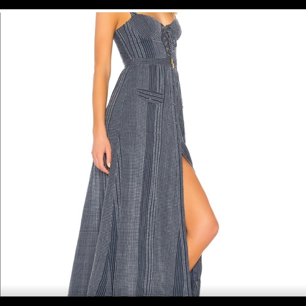 HOUSE OF HARLOW XREVOLVE NADIA DRESS